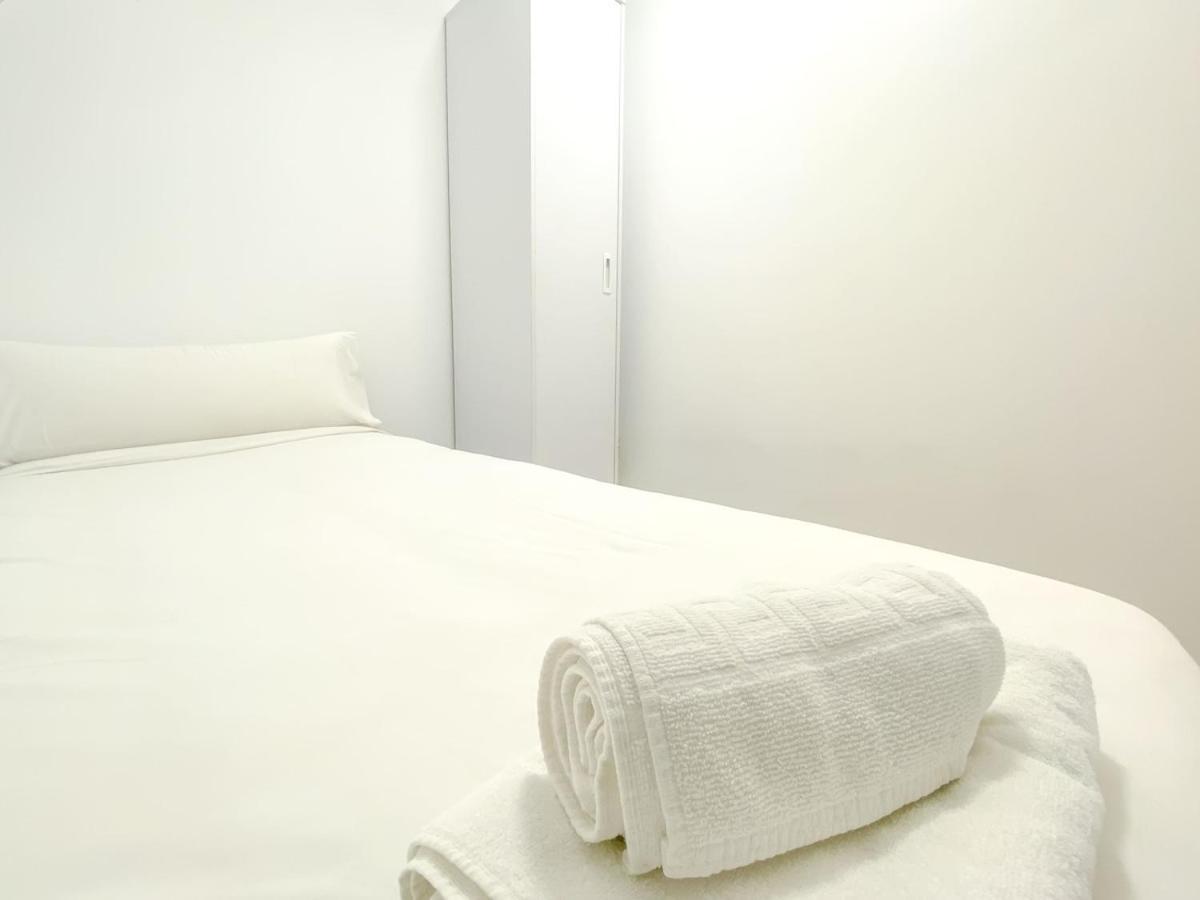 Madrid Cozy & Minimal Seasonal Apartment Exterior photo